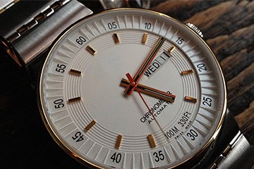 沈阳欧米茄表带发黄